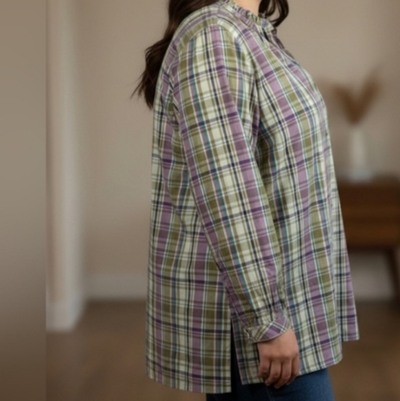 Joan Rivers Plaid Button Down - Picture 2 of 5